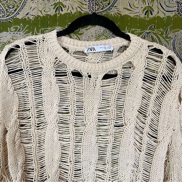 Zara Distressed Beige Laddered Knit Long Sleeve Crop Top Size Small - Picture 4 of 16